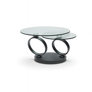 table basse en verre sur fond blanc 