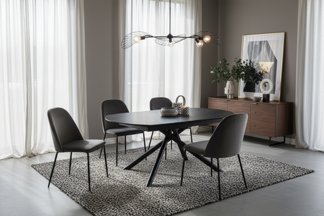 Table céramique noire en salle à manger contemporaine