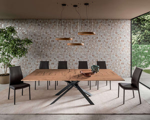 Mise en scène salle à manger : table extensible en bois Quatro