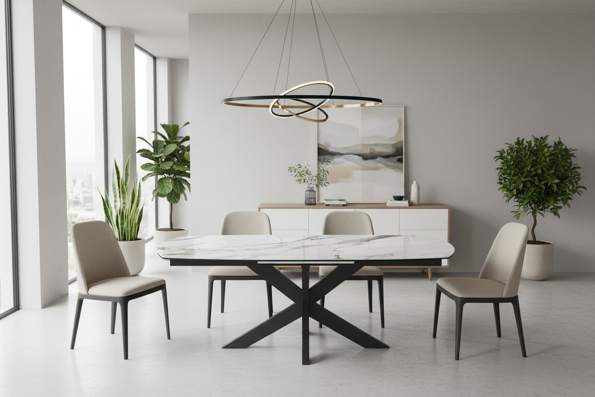 Table extensible ceramique effet marbre blanc pied étoile noir en situation dans une salle a manger contemporaine