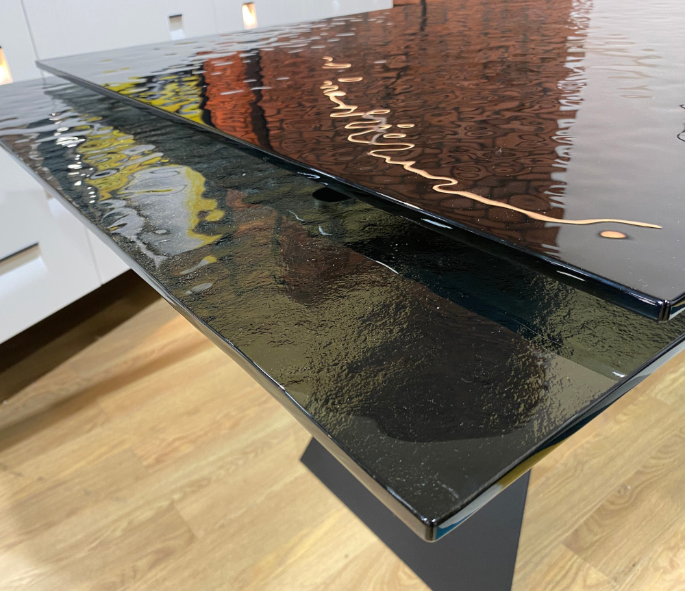 Table en verre noir fumé extensible design rectangulaire pieds métal - Watersy