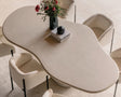 Table à manger organique béton ciré - Furnified - Souffle d'intérieur