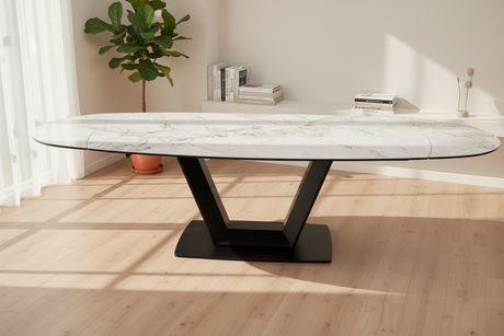 Table ovale extensible – Style publicitaire scandinave