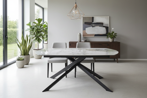 Table ovale marbre blanc forme exacte pieds X détaillés en situation