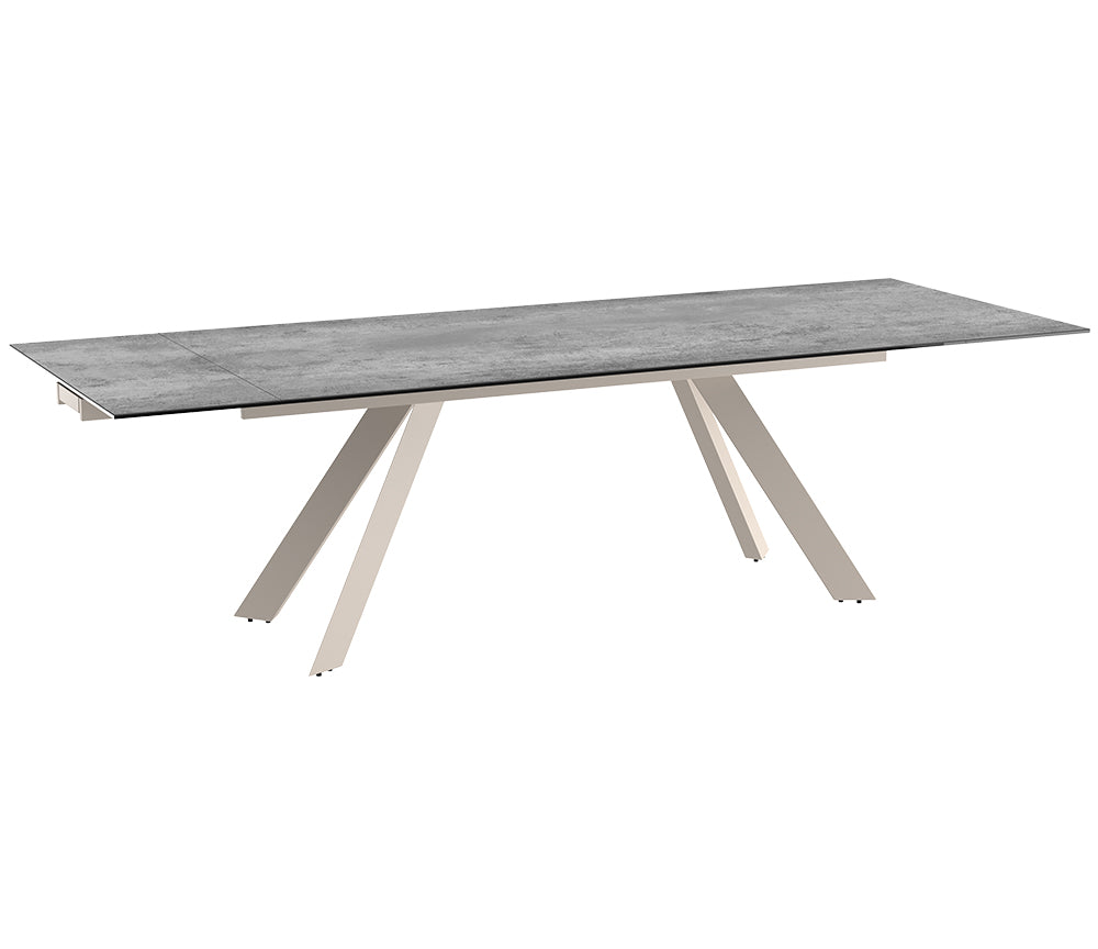 Table repas extérieur design couleur argent pied gris cachemire  - Akante - Souffle d'Intérieur