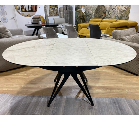 Table ronde ouverte extensible céramique marbre blanc mat pieds noir - Souffle d'intérieur
