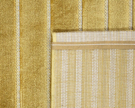 Tapis moderne pour salon moutarde - Salgueiro rugs - Souffle d’Intérieur