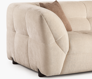 zoom accoudoir d'un canapé 3 places en tissu beige arrondi - Souffle d'intérieur