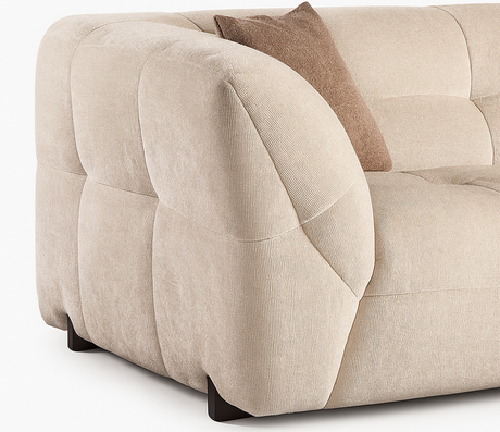 zoom accoudoir d'un canapé 3 places en tissu beige arrondi - Souffle d'intérieur