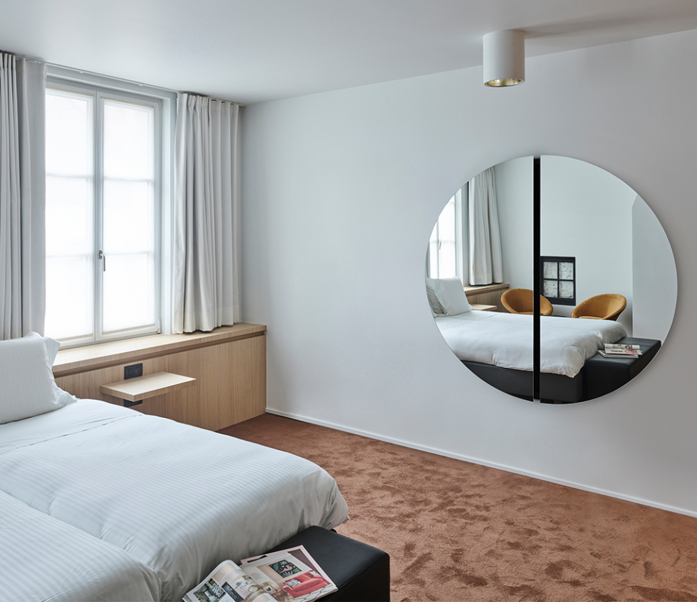 Grand miroir rond cadre noir Lunalla diamètre 150 cm – zoom cadre