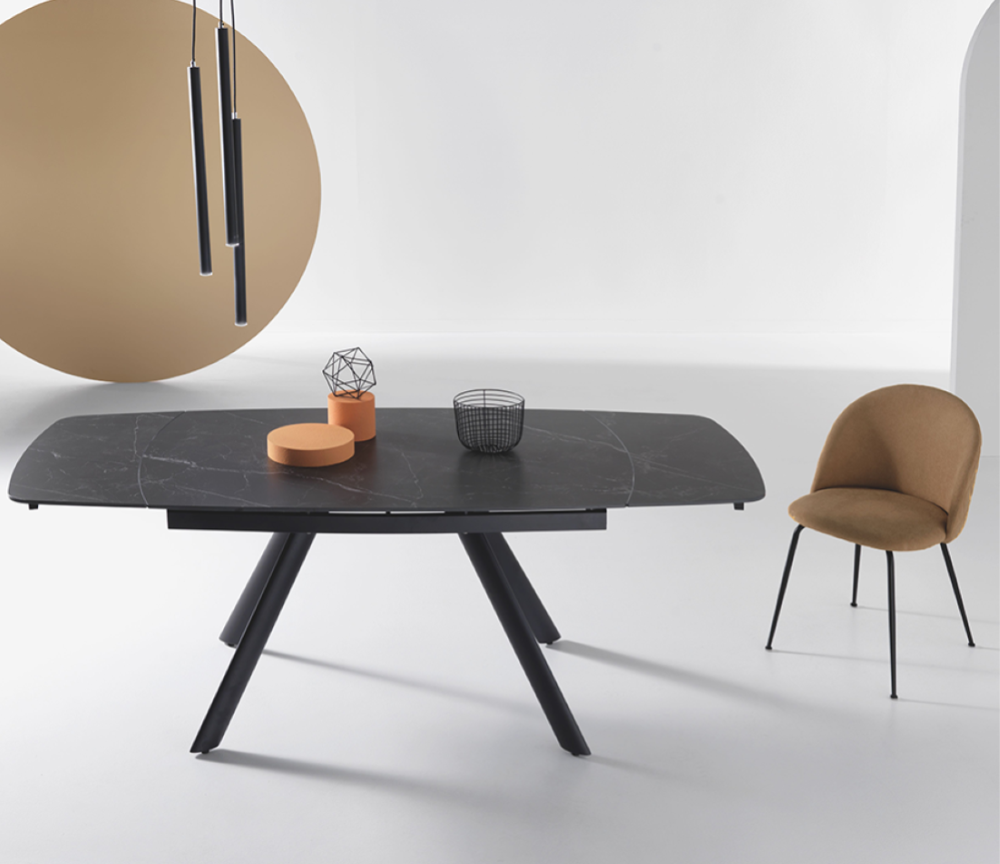 table-ceramique-extensible-gris-foncé-marbré-design-souffle-d-interieur