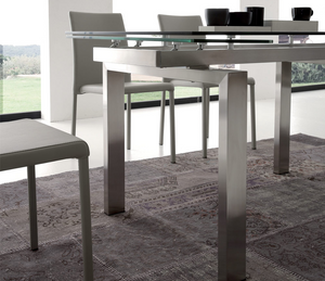 Table en verre avec rallonge design de salle à manger - Souffle d'intérieur  