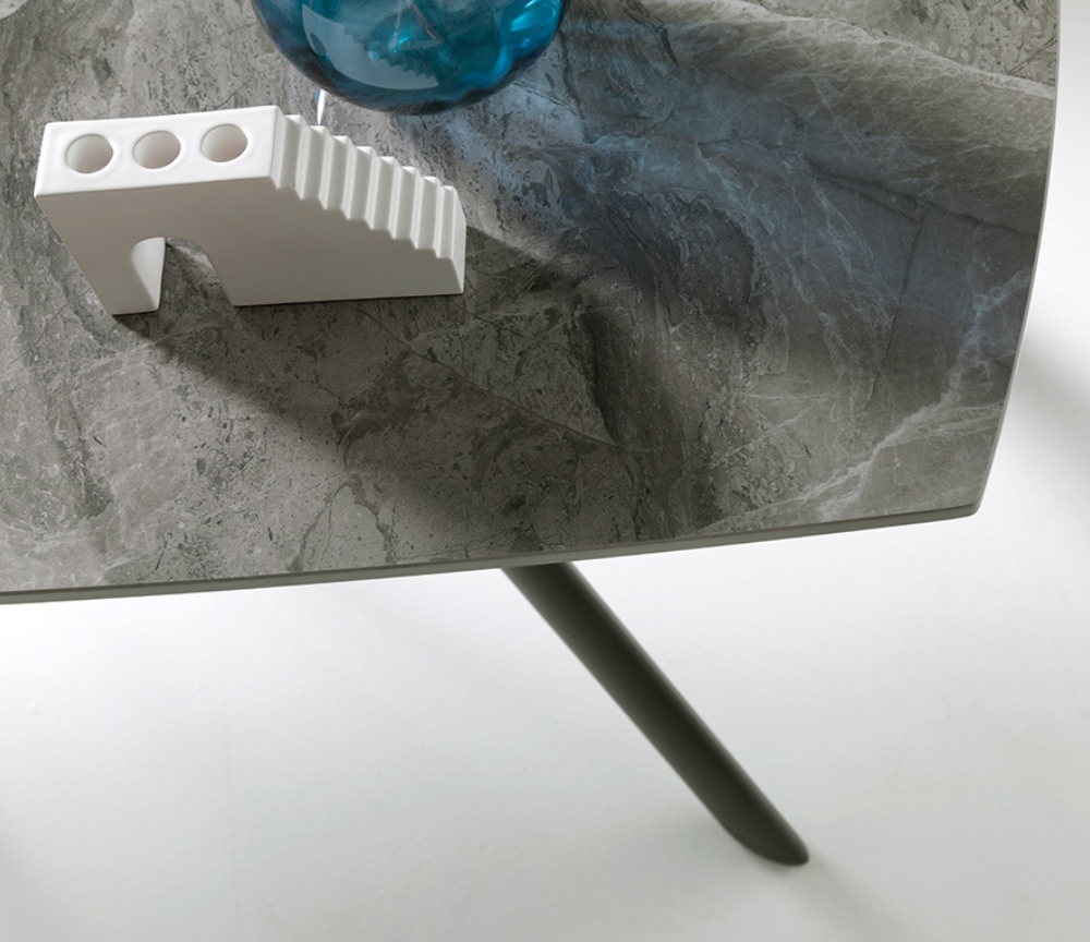 Table à manger céramique effet gris marbre clair extensible - Terenceta